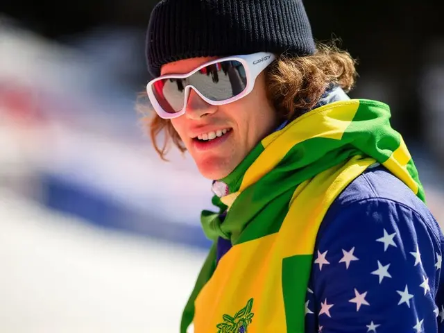 Lucas Pinheiro Braathen conquista inédito Globo de Cristal em Lillehammer